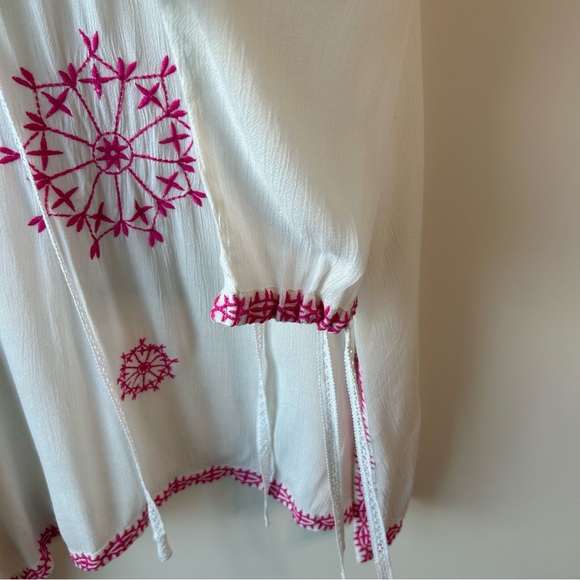 Beaches & Boho White Embroidered Beach Cover Up Size 1X Lagenlook Boho Vacation - Picture 6 of 10